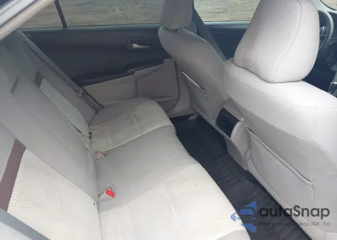 2012 Toyota Camry Le z USA, uszkodzony, nr VIN 4T1BF1FK8CU106484